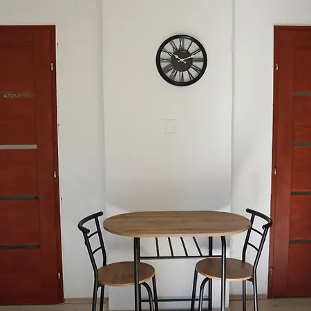 Holiday home Madarles Vendeghaz *