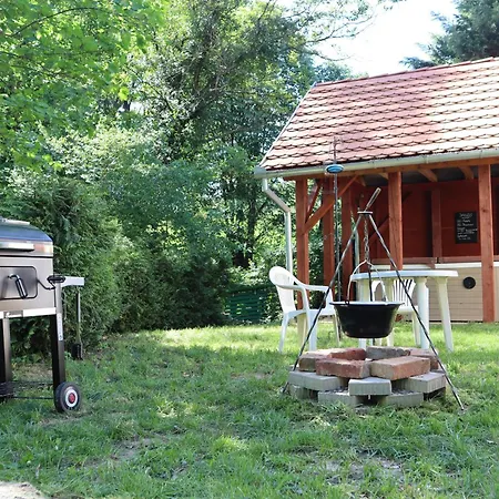 Holiday home Madarles Vendeghaz *